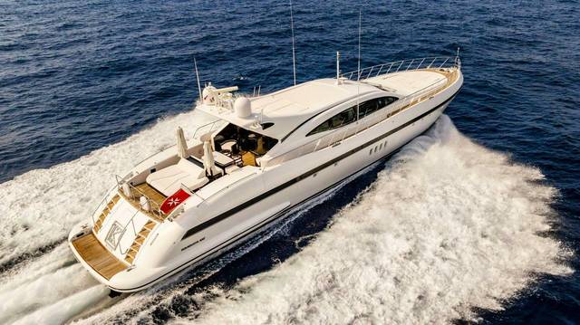 2013 Overmarine Mangusta 108