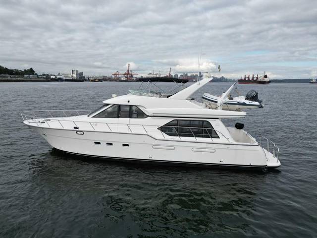 2000 Bayliner 5288
