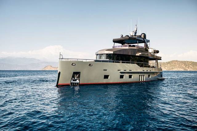 2022 Bering Yachts
