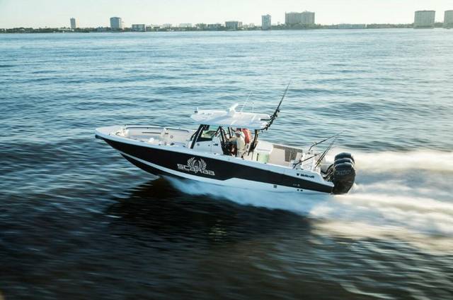 2025 Wellcraft 352 Fisherman