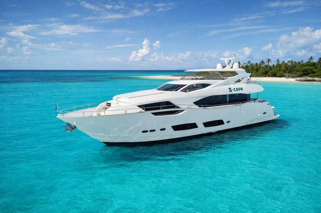 2017 Sunseeker 95 Yacht
