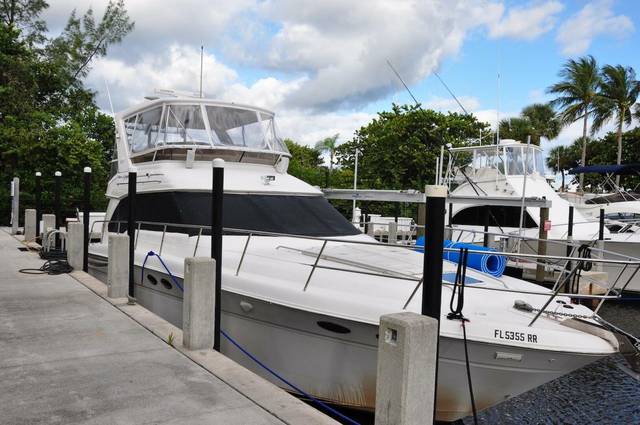 1998 Sea Ray 480 Sedan Bridge