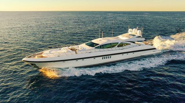 2007 Overmarine Mangusta 130