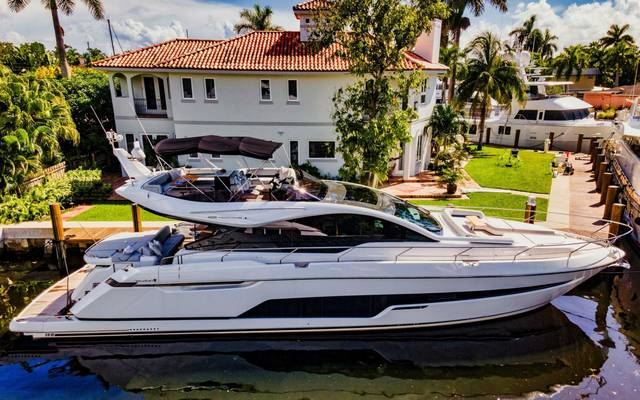 2023 Fairline Phantom 65
