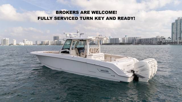 2020 Boston Whaler 380 Outrage Center Console