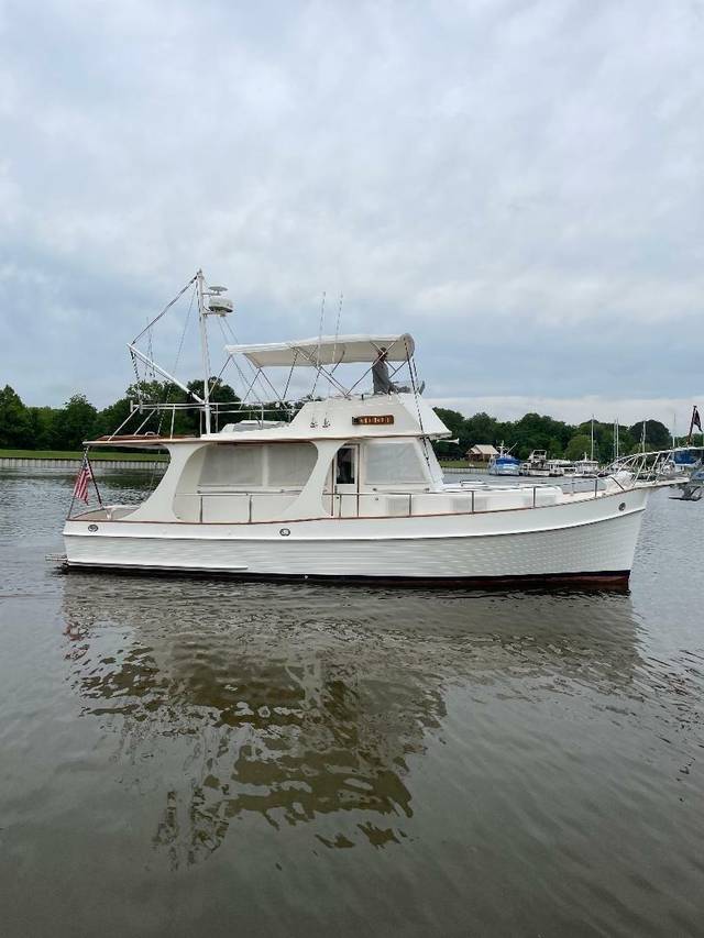 1992 Grand Banks Europa