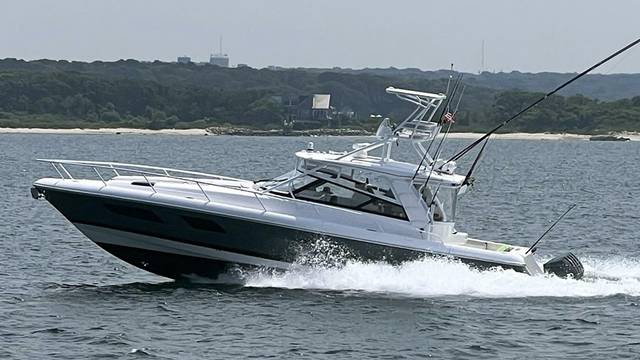 2023 Intrepid 477 Evolution