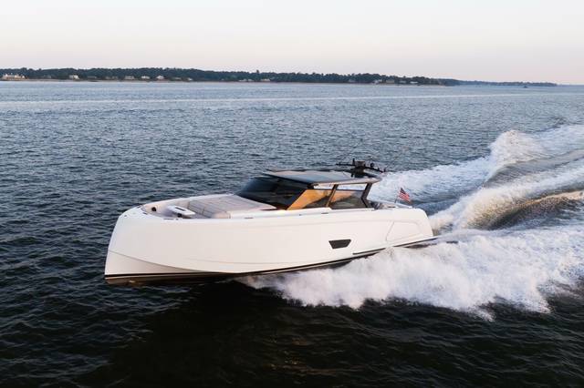 2022 Vanquish Yachts