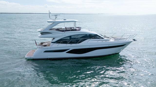 2022 Princess F55