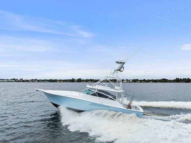 2003 Viking 45 Open
