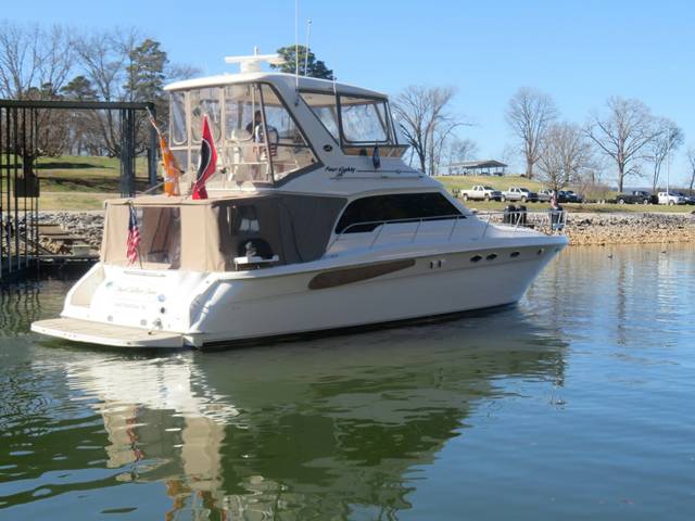 1999 Sea Ray 480 Sedan Bridge