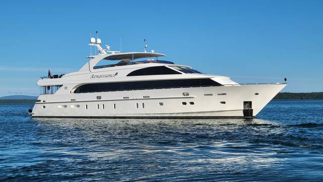 2016 Hargrave Raised Pilothouse