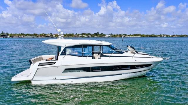 2020 Jeanneau NC37