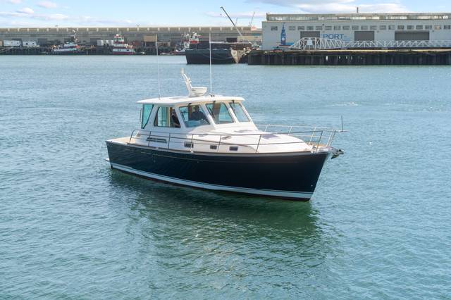 2007 Sabre 42 Express Hardback