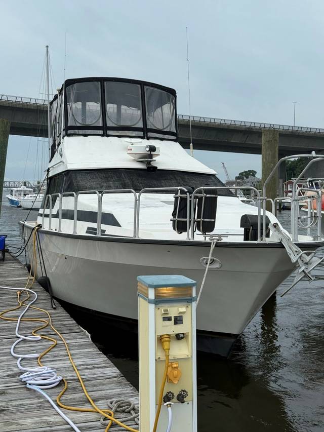 1988 Mainship Mediterranean