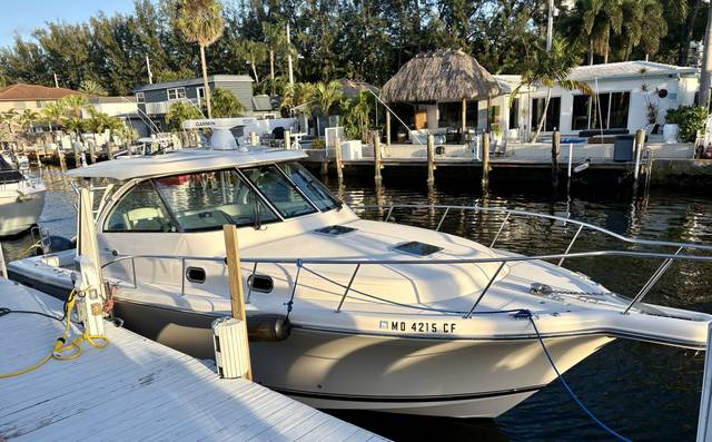 2012 Pursuit 385 OS
