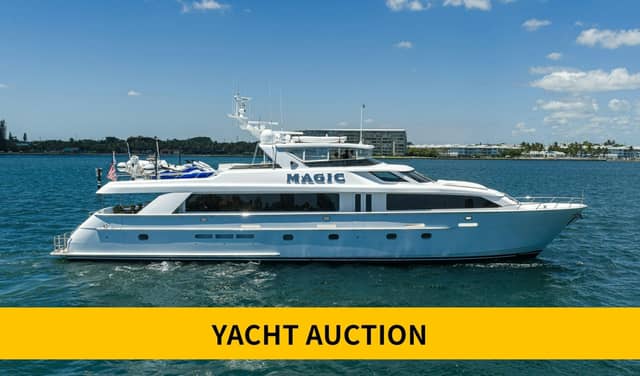 2005 Hatteras 100 Motor Yacht