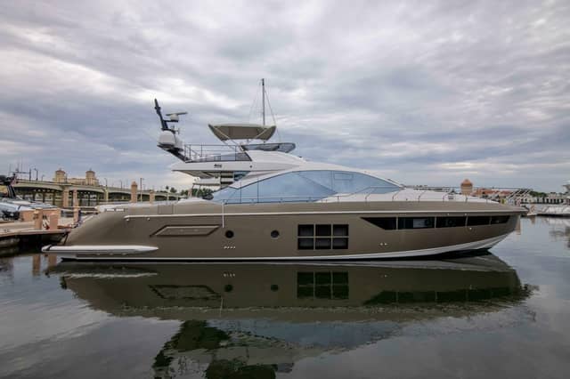 2019 Azimut S7