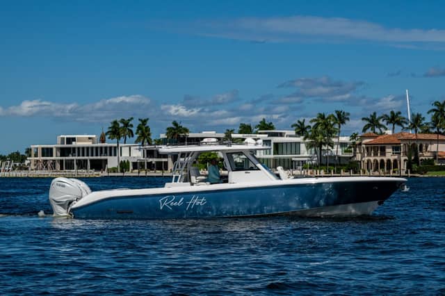 2020 Everglades 395 Center Console