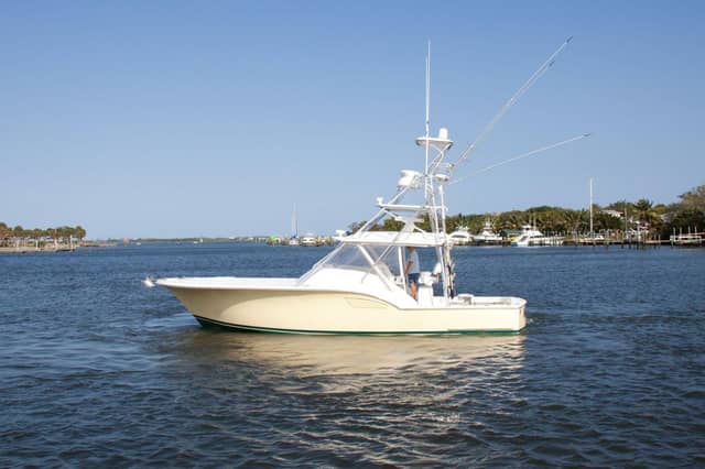 2009 Out Island 38 Custom Express