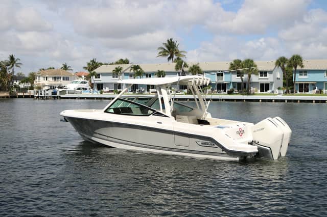 2023 Boston Whaler 280 Vantage
