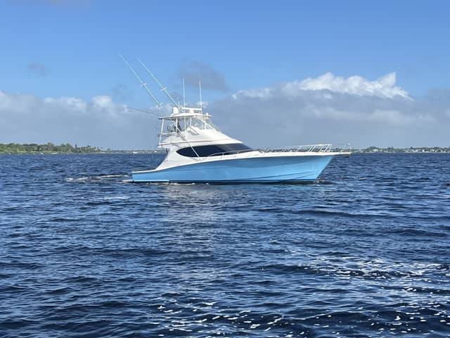 2013 Hatteras GT 54
