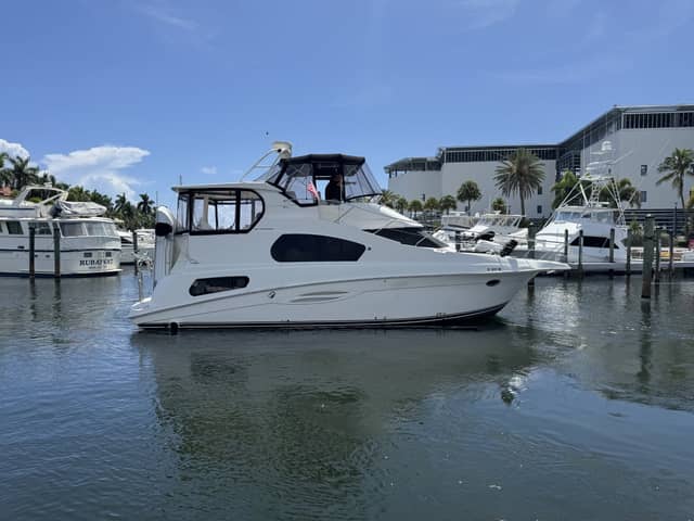 2005 Silverton 39 Motor Yacht