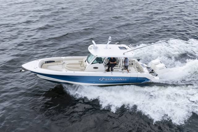 2023 Boston Whaler 360 Outrage