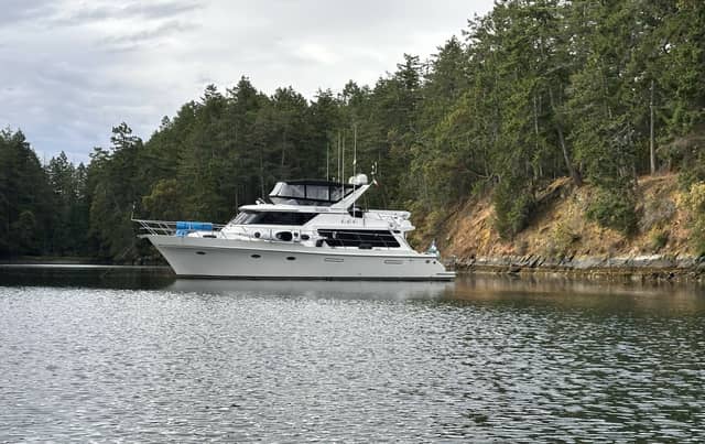 2000 Symbol 50 Pilothouse