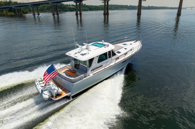 2024 Sabre 48 Salon Express