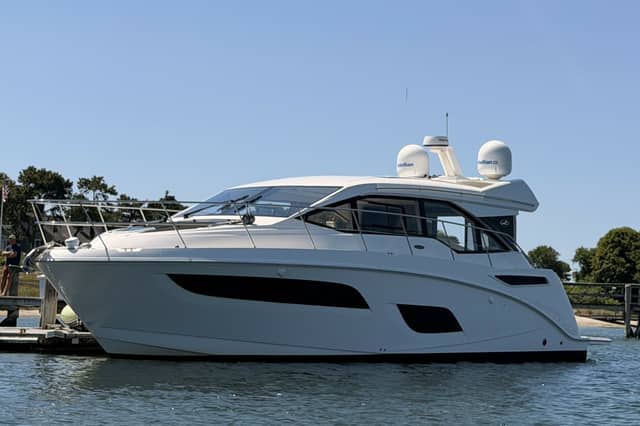 2017 Sea Ray 460 Sundancer