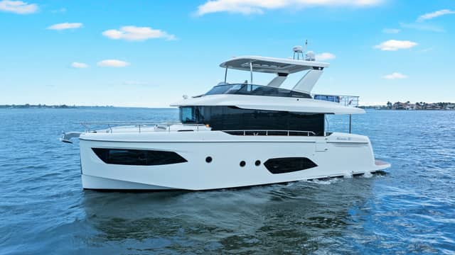 2024 Absolute 52 Navetta