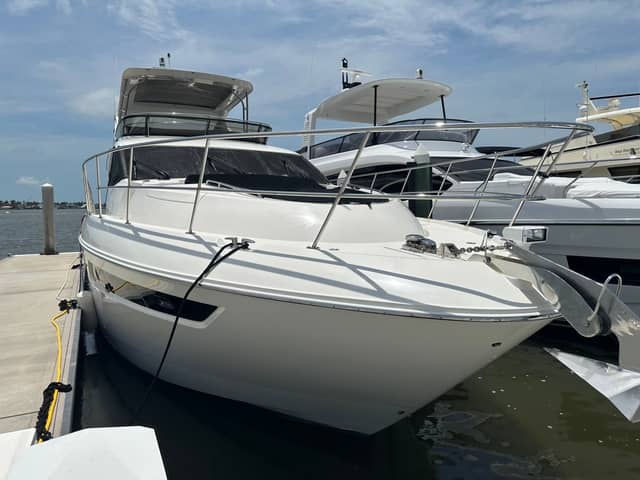 2018 Sea Ray L650 Fly