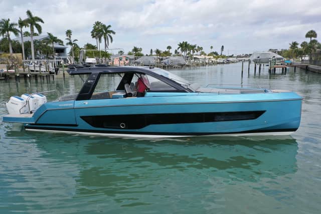2025 Schaefer V44