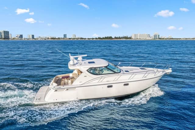 2008 Tiara Yachts 4300 Sovran