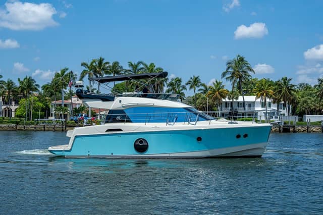 2015 Beneteau Monte Carlo 4