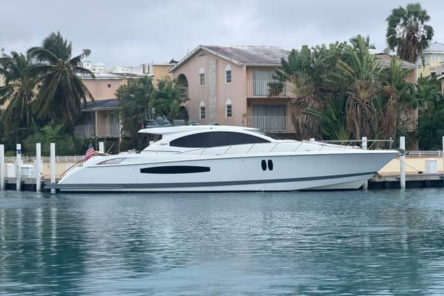 2008 Lazzara Yachts LSX 75