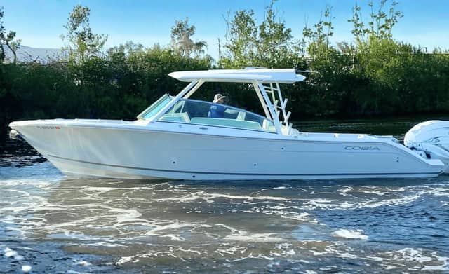 2021 Cobia 330DC