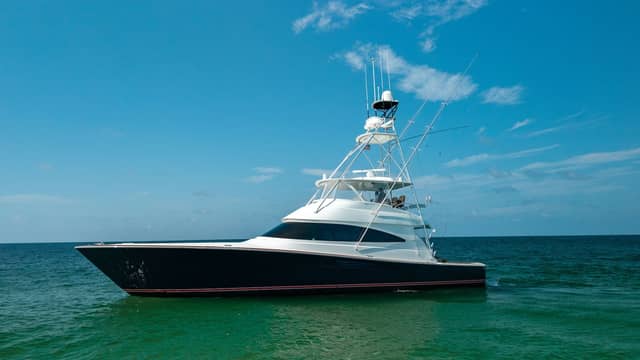 2022 Viking 68 Convertible