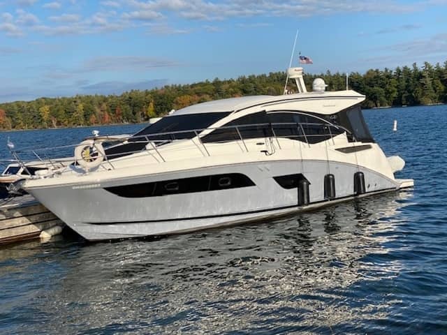2016 Sea Ray 400 coupe