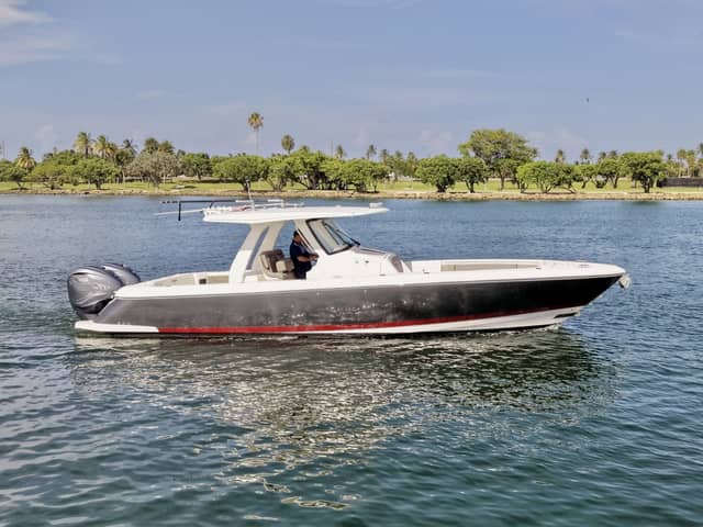2019 Intrepid 345 Nomad SE