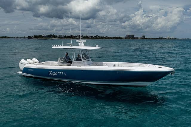 2023 Intrepid 375 Nomad FE