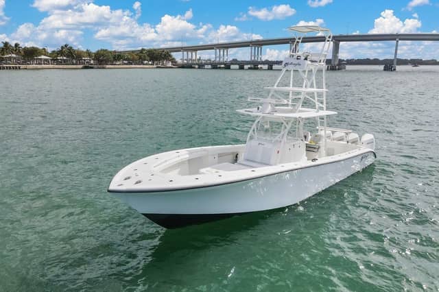 2015 Yellowfin 39 Offshore
