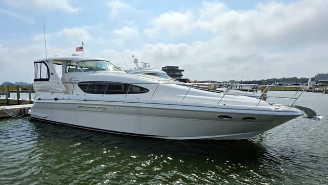 2004 Sea Ray 480 Motor Yacht