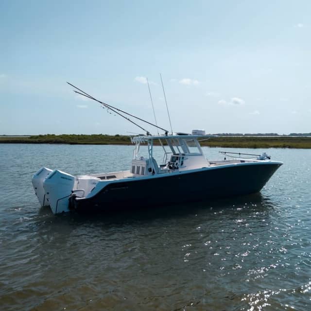 2024 Invincible 33 Catamaran