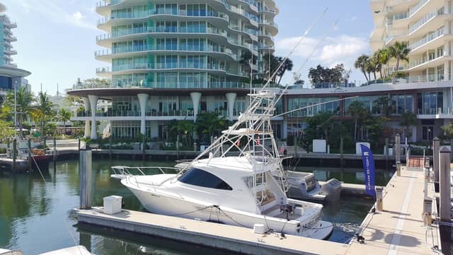 2020 Viking 44 Sport Coupe
