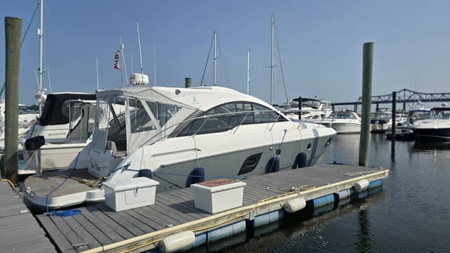 2013 Beneteau Gran Turismo 38