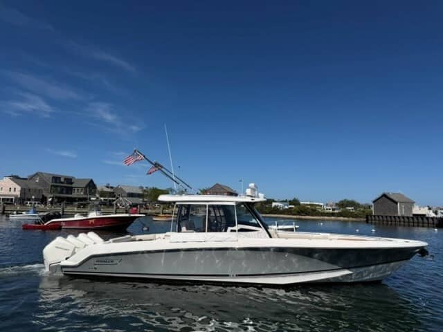 2021 Boston Whaler 380 Outrage