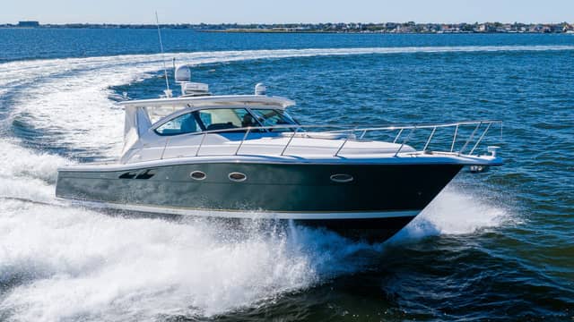 2003 Tiara Yachts 3800 Open