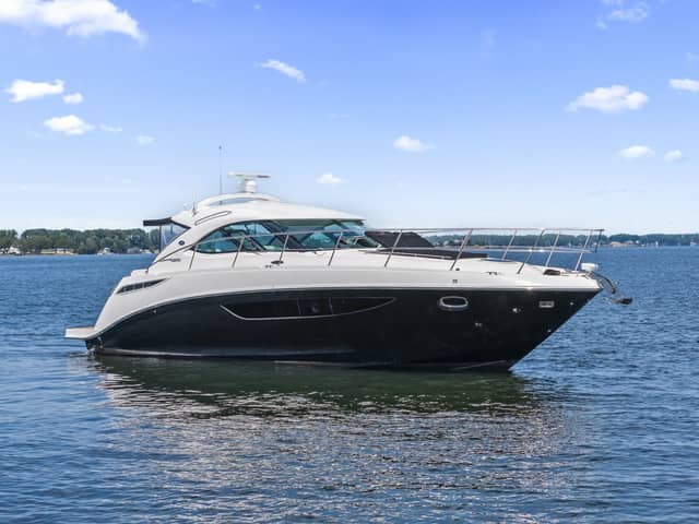 2013 Sea Ray 410 Sundancer
